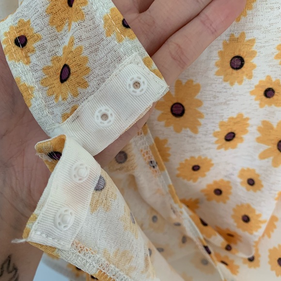 SHEIN Floral Cami Bodysuit - Picture 5 of 8